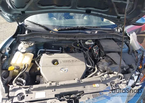 2011 Mazda Mazda3 I Sport z USA, uszkodzony, nr VIN JM1BL1UG3B1482506